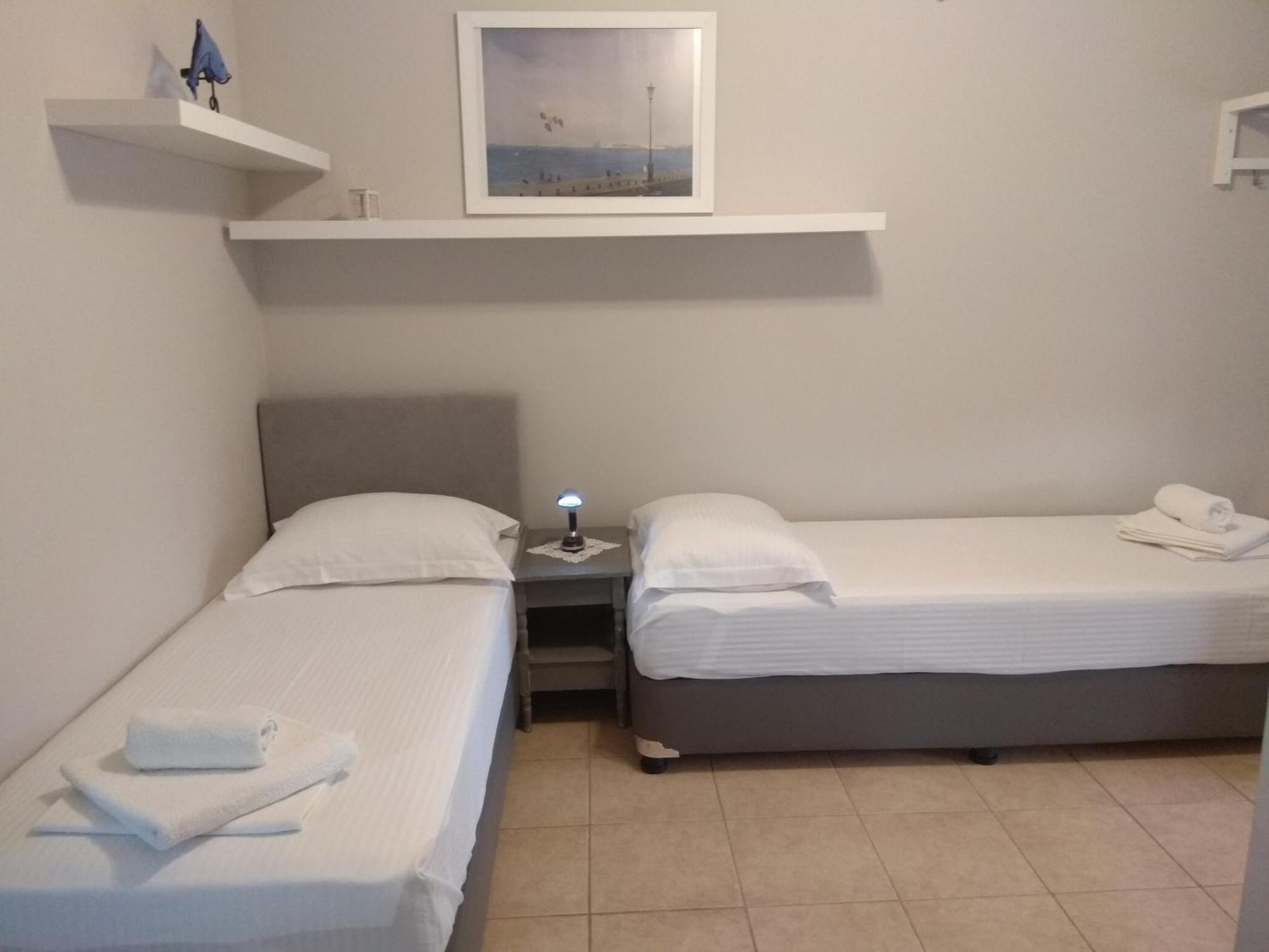 Olive Mare Holidays Nea Iraklia Room photo